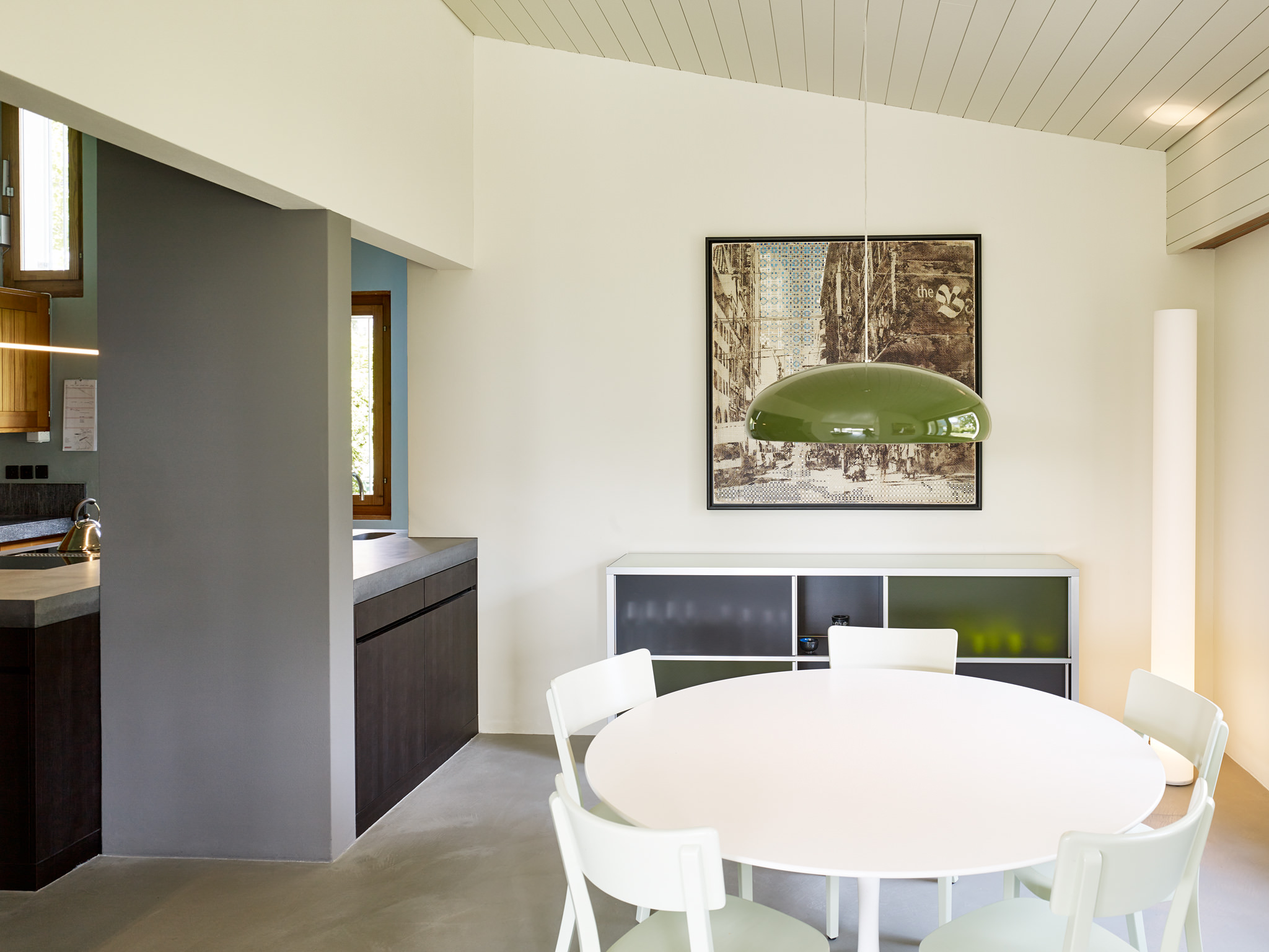 E15560 Alpa 052676 SCREEN